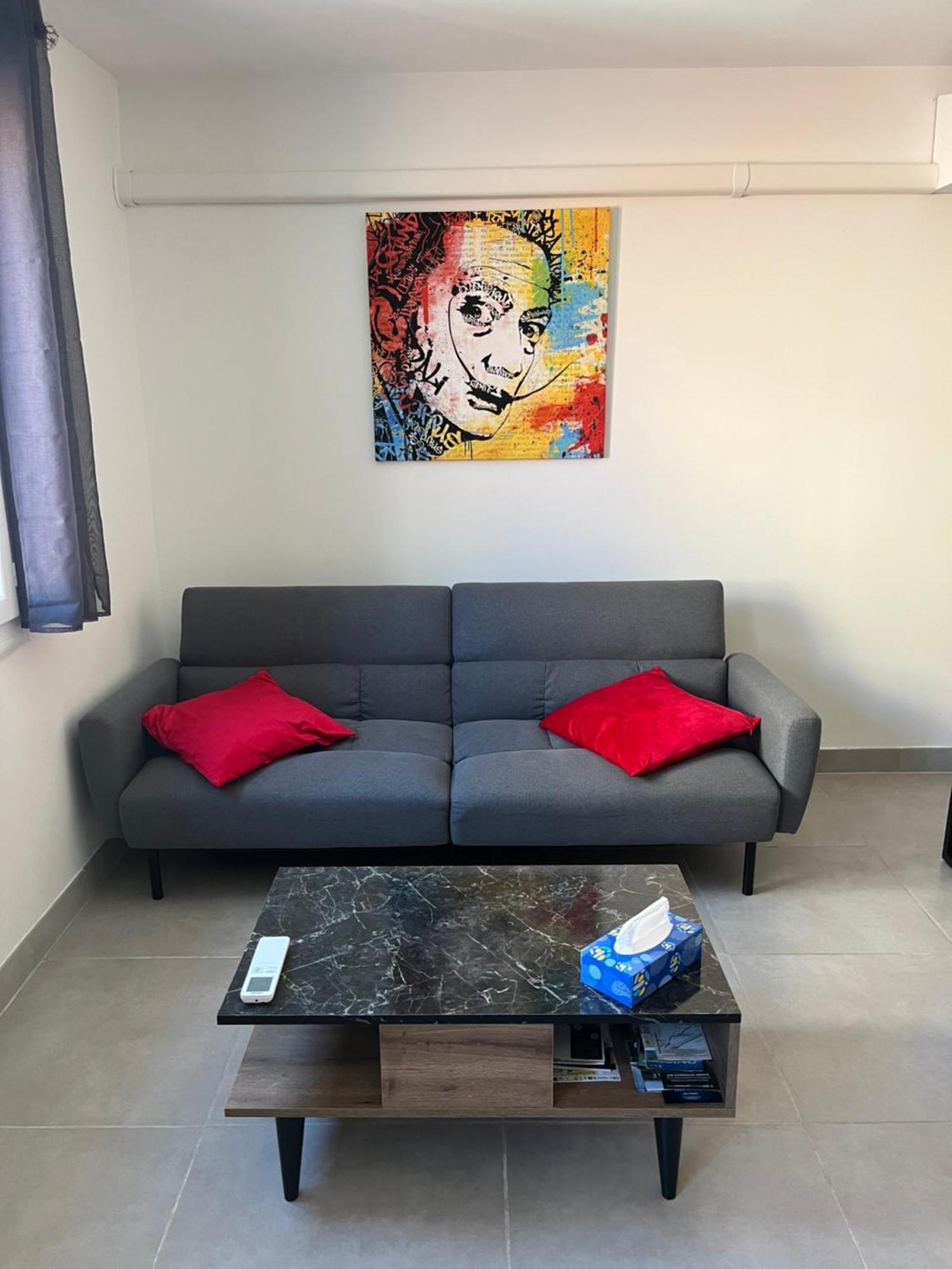 Charmant Appartement Climatise Quartier Las Cobas Perpignan Exterior photo